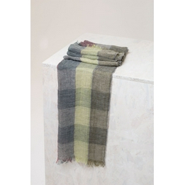 Overview second image: Oska Sjaal 311 Khaki