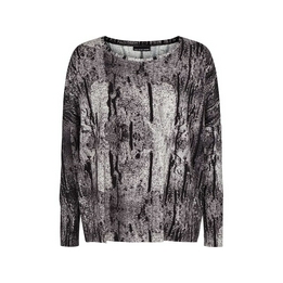 Overview image: Trine Kryger  Shirt